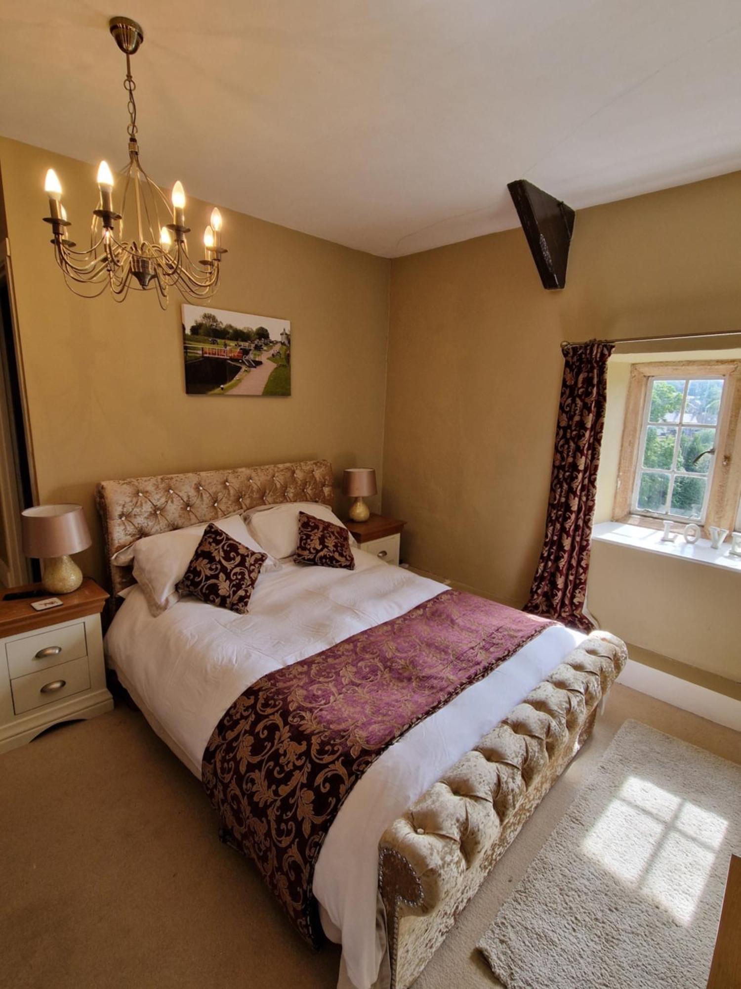 2 Stanhope Hall B&B ビショップ・オークランド エクステリア 写真