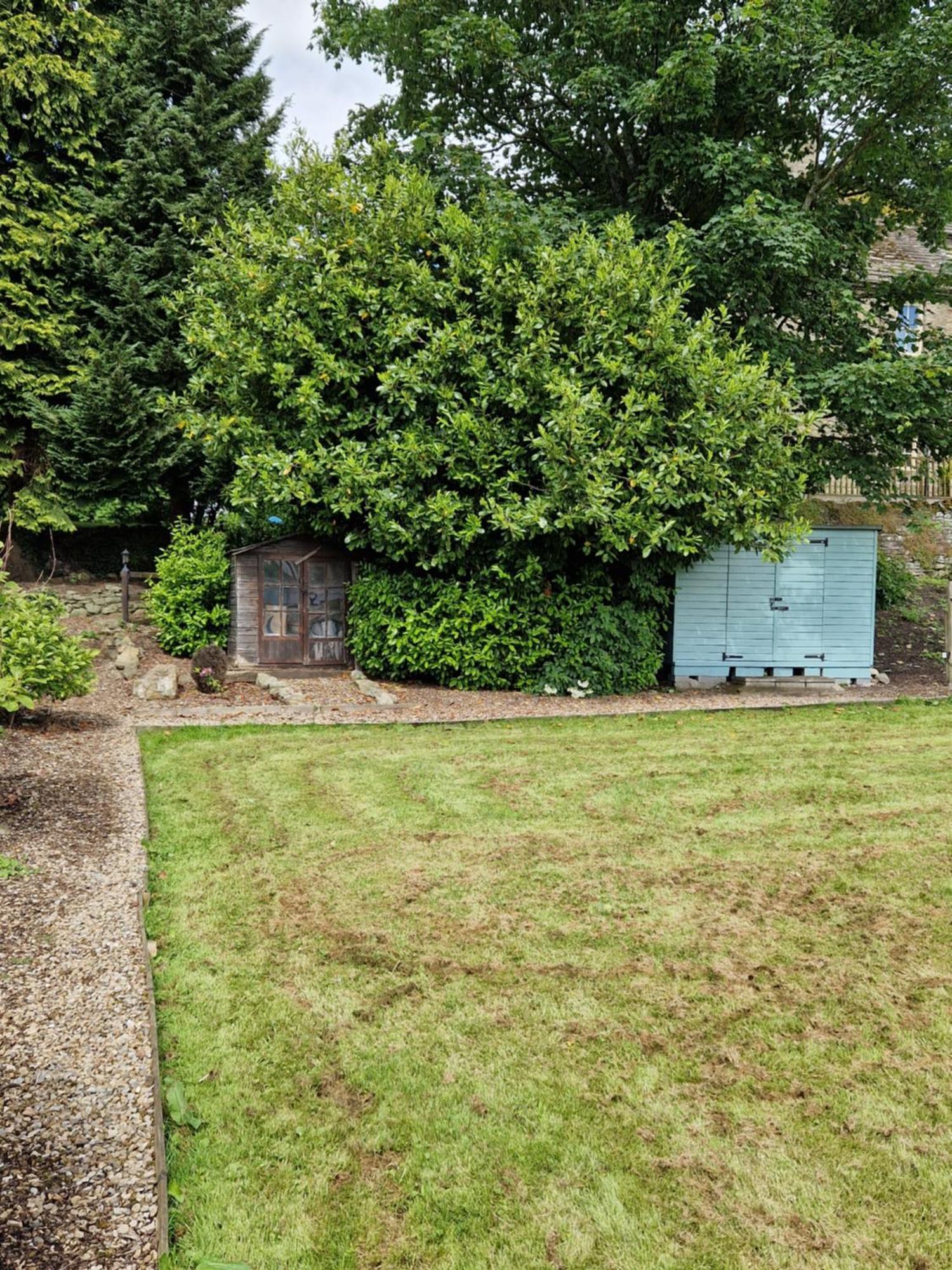 2 Stanhope Hall B&B ビショップ・オークランド エクステリア 写真
